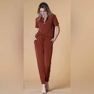 Brigitte Brianna Jogger Set size small